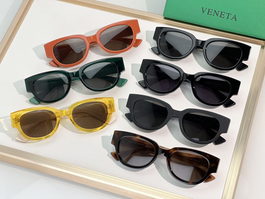 Bottega Veneta Sunglasses